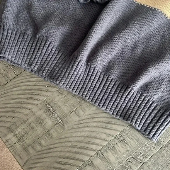 Chicme Women’s Crochet Patchwork V Neck Long Pullover Sweater - Size Small - Picture 10 of 10